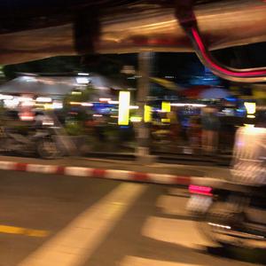 叙利亚女人逼逼视频
